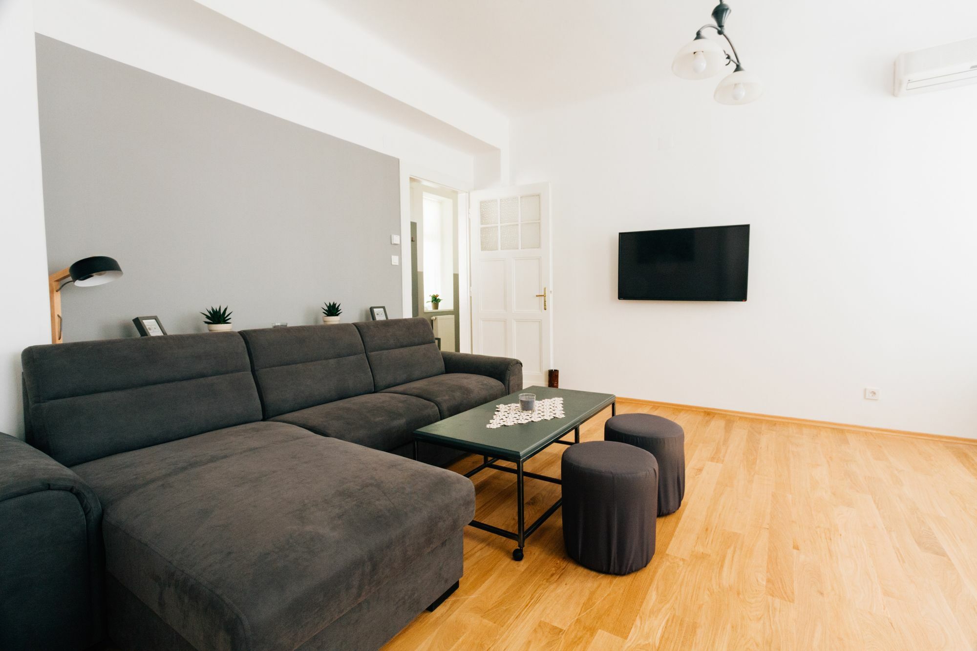 Mazuranic Square Apartment Zagreb Eksteriør billede